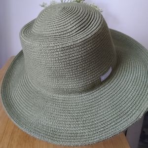 Light green hat by Columbia.